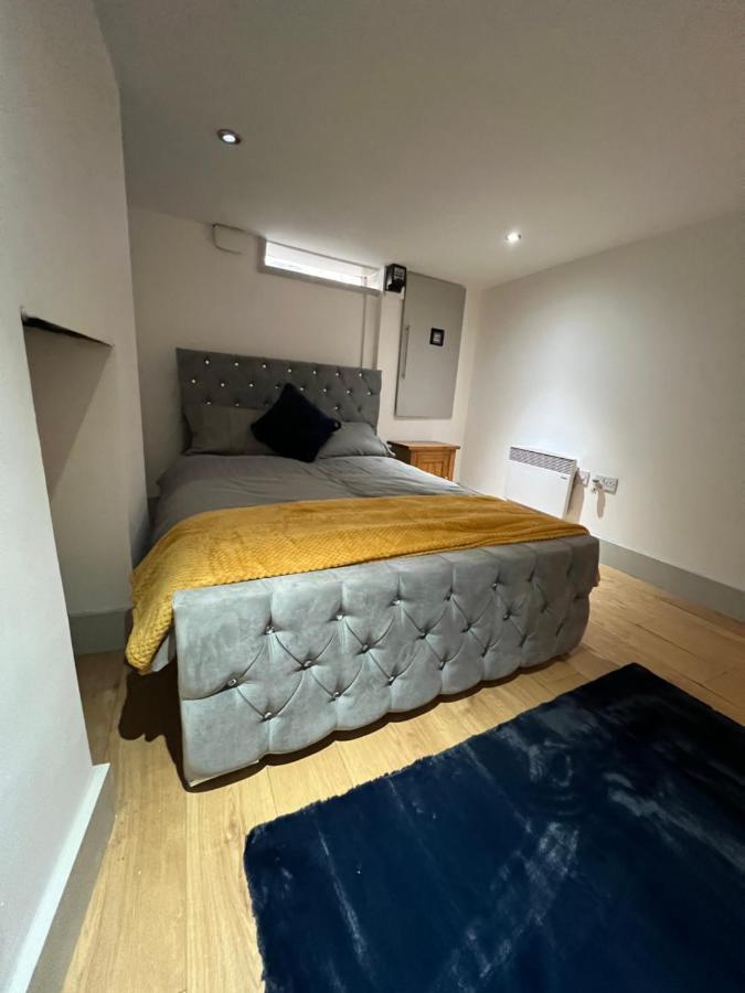 ワーリントンGround Floor Two Bed Cairo Streetアパートメント エクステリア 写真